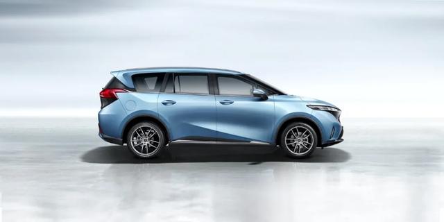 丰田最新款车上市价（丰田一口气上市4款车）(30)