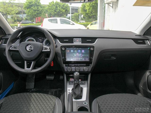 旅行车推荐十款车（4款居家出游两不误的旅行车推荐）(7)