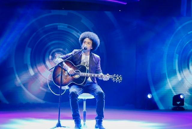 薛之谦悼念赵英俊被骂是为什么(赵英俊45岁冥诞众星悼念)(1)