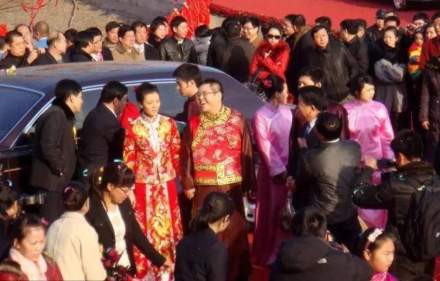 车晓和山西首富几几年结婚的（27岁变山西首富重金娶车晓）(14)