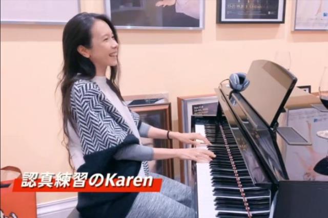 莫文蔚个人资料(49岁的莫文蔚出身学霸家庭)(15)