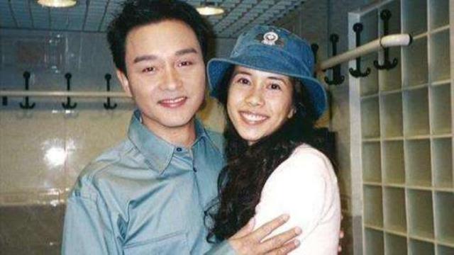 莫文蔚个人资料(49岁的莫文蔚出身学霸家庭)(12)