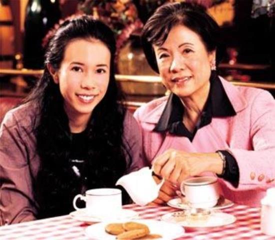 莫文蔚个人资料(49岁的莫文蔚出身学霸家庭)(9)