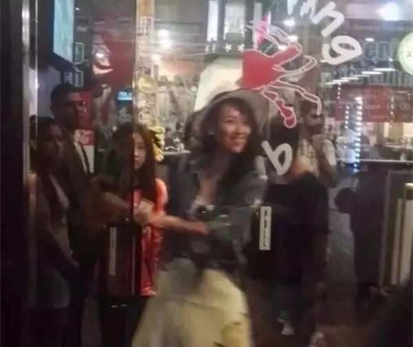 孙俪陈建斌个人资料 重组的家庭会狗血(17)