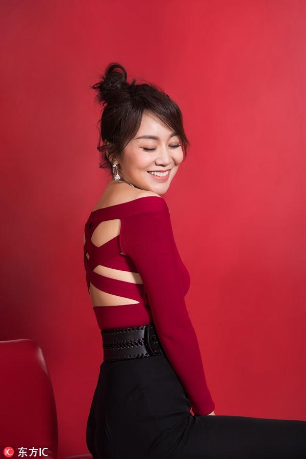 闫妮和胡歌个人资料(46岁闫妮单身依然期待爱情)(5)