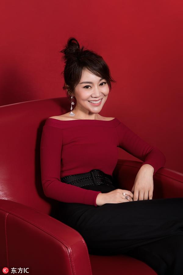 闫妮和胡歌个人资料(46岁闫妮单身依然期待爱情)(3)