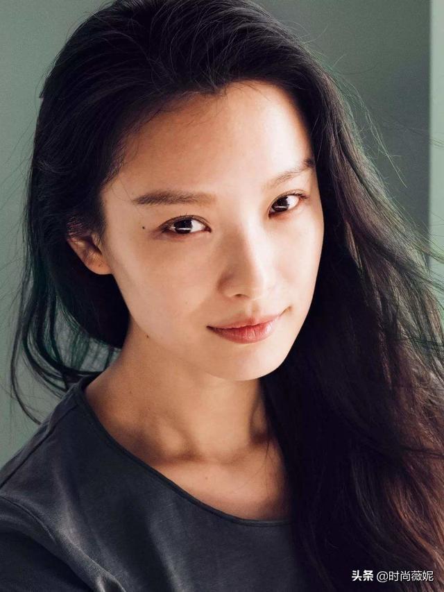 杨幂红裙泪痣（杨幂点了一颗泪痣好有风情）(3)