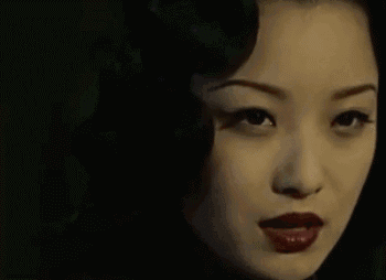 杨幂红裙泪痣（杨幂点了一颗泪痣好有风情）(5)