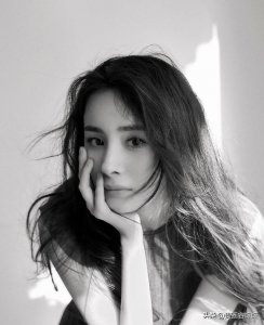 ​杨幂惊艳写真大集合高级感（杨幂不愧是当红女星）