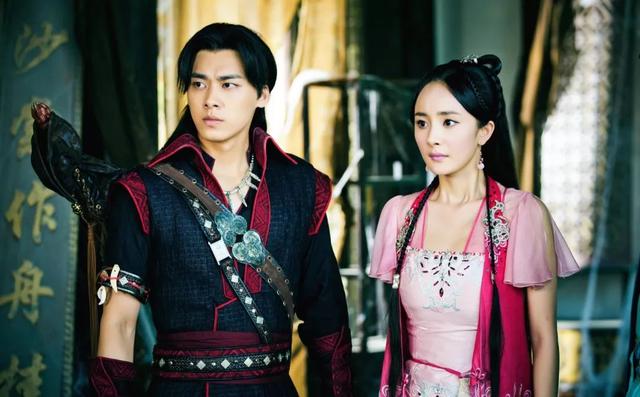 杨幂刘恺威久未同框屡被传婚变（刘恺威因戏结缘）(10)