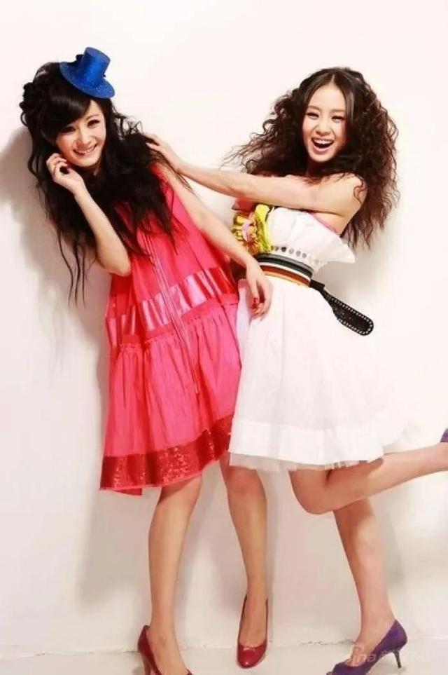 杨幂刘诗诗美到什么程度(年轻时那些扯头花的事)(30)