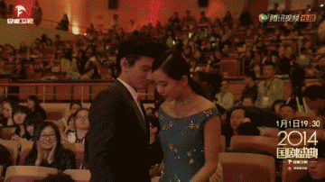 杨幂刘诗诗美到什么程度(年轻时那些扯头花的事)(21)