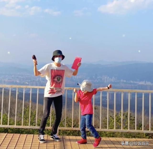 姚笛官宣结婚是哪一天(42岁知名男星官宣得子)(8)