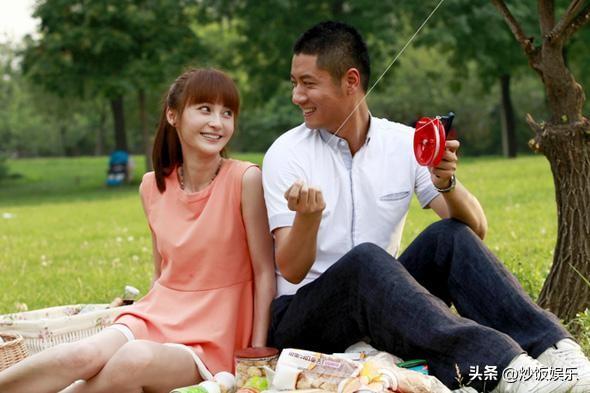 姚笛官宣结婚是哪一天(42岁知名男星官宣得子)(15)