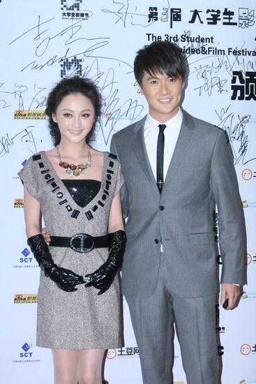 姚笛与富商男友约会 他曾主持小神龙俱乐部(10)