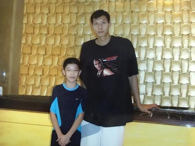 姚明女儿现在10岁身高（姚明女儿基因强大）(3)