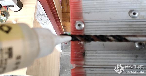 如何自制伸缩晾衣架(手把手教你超低成本制作美观实用的电动晾衣架)(34)