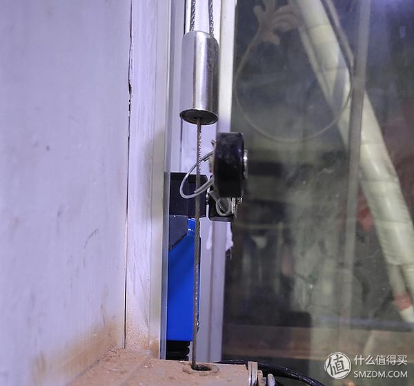 如何自制伸缩晾衣架(手把手教你超低成本制作美观实用的电动晾衣架)(60)