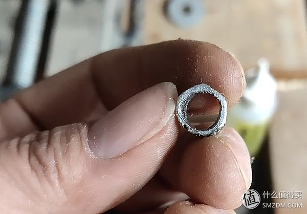 如何自制伸缩晾衣架(手把手教你超低成本制作美观实用的电动晾衣架)(16)