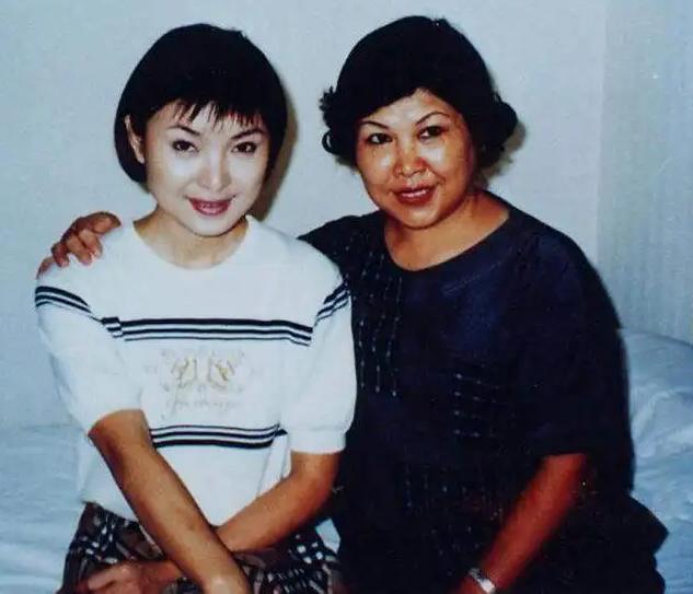 常回家看看陈红年轻时的盛世容颜(掏空丈夫12亿财产)(5)