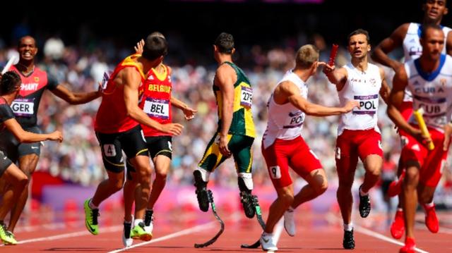 美国刀锋战士杀妻案（南非刀锋战士杀害名模女友）(9)