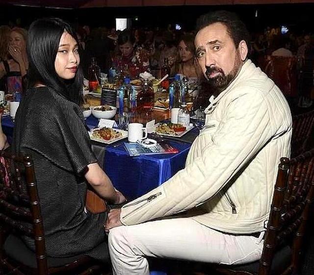 尼古拉斯凯奇与第五任妻子(尼古拉斯凯奇亚裔小女友曝光)(4)
