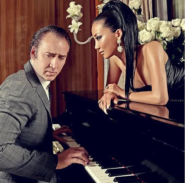 尼古拉斯凯奇与第五任妻子(尼古拉斯凯奇亚裔小女友曝光)(12)