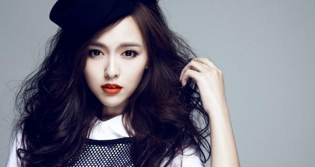 小鲜肉李易峰疑恋林允儿（李易峰相恋8年的女友）(13)