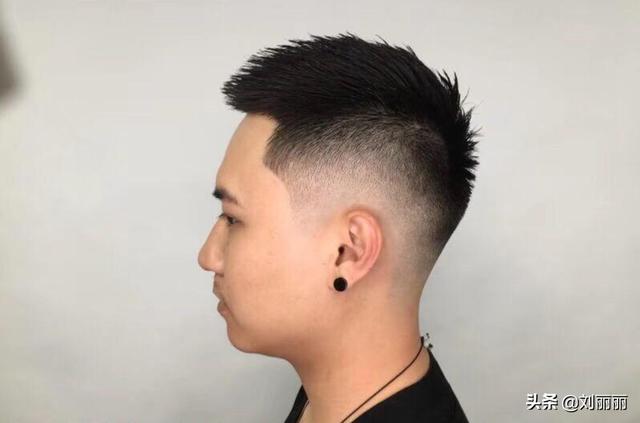 发型总监必须掌握的35款男发(最火最帅男发5大波)(2)