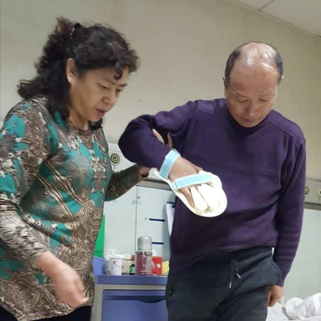 四大金刚砸车(手持U型锁猛砸日系车并重伤车主的青年蔡洋)(14)