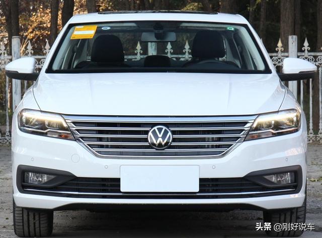 卡罗拉和新朗逸哪个更值得购买(全球车型不敌国内特供)(4)