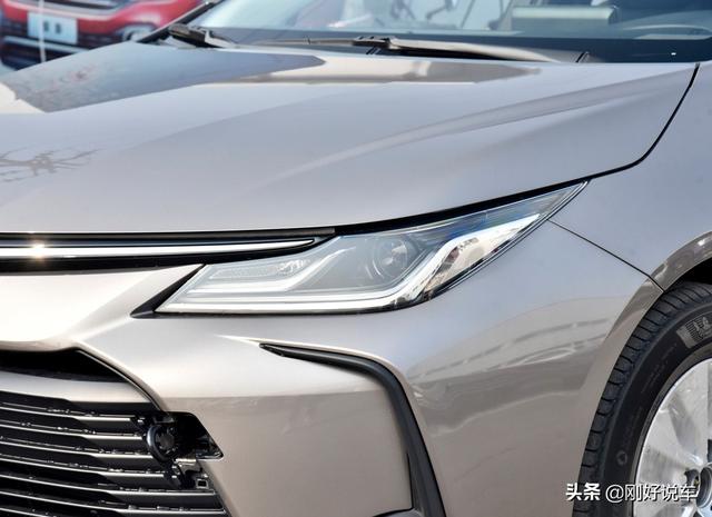 卡罗拉和新朗逸哪个更值得购买(全球车型不敌国内特供)(12)