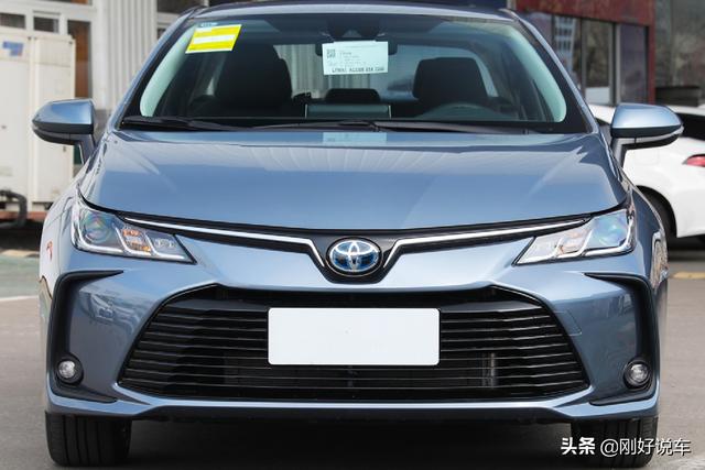 卡罗拉和新朗逸哪个更值得购买(全球车型不敌国内特供)(2)