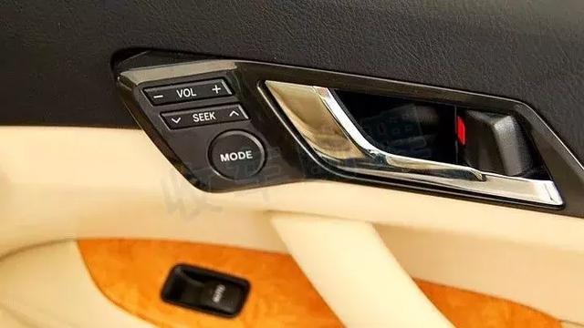 丰田锐志2.5v全系后驱（2.5V6后驱丰田锐志车型年款及配置型号详解）(9)