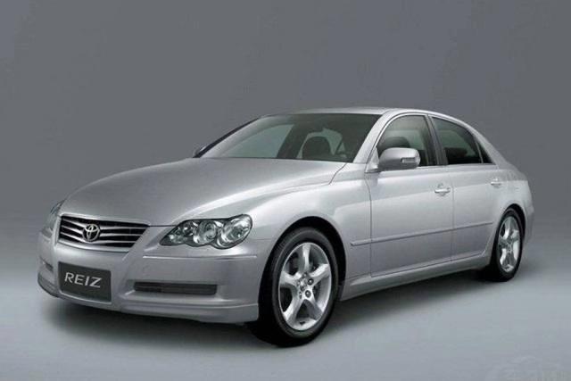 丰田锐志2.5v全系后驱（2.5V6后驱丰田锐志车型年款及配置型号详解）(2)