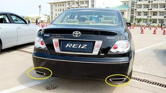 丰田锐志2.5v全系后驱（2.5V6后驱丰田锐志车型年款及配置型号详解）(7)