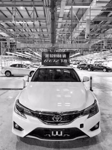 ​丰田锐志2.5v全系后驱（2.5V6后驱丰田锐志车型年款及配置型号详解）