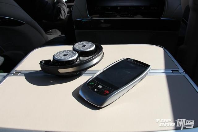 奔驰顶级车迈巴赫s600(堪比豪华头等舱)(15)