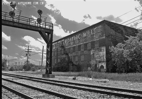 悍马最小的一款车（悍马萨博庞蒂克）(12)