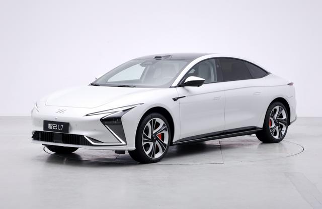 中大型轿车操控舒适最好的车(7款热门国产中大型轿车)(6)