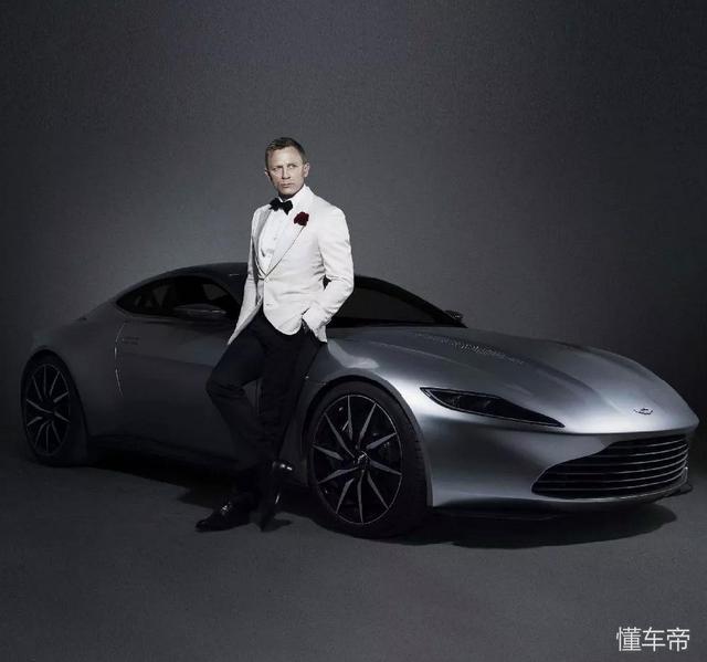 保时捷历代钥匙（一把车钥匙能买一辆保时捷）(11)