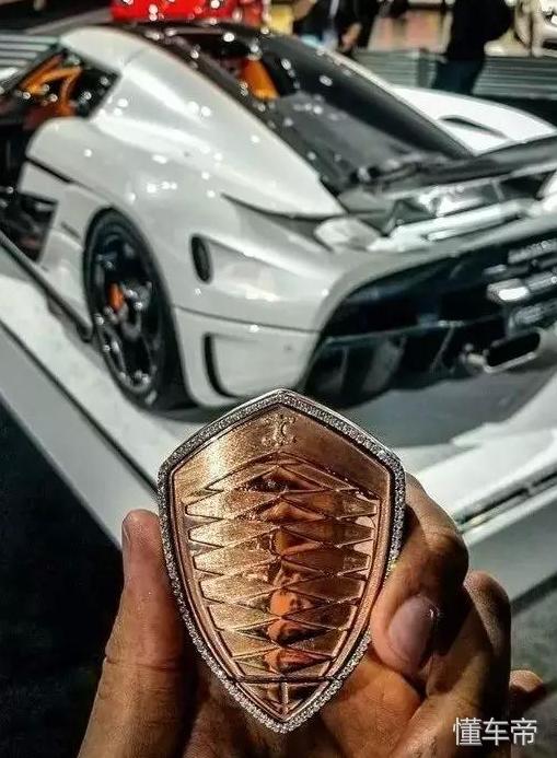 保时捷历代钥匙（一把车钥匙能买一辆保时捷）(9)