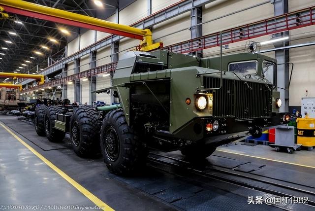 世界顶级导弹运输车(世界最强导弹运输车生产基地)(32)