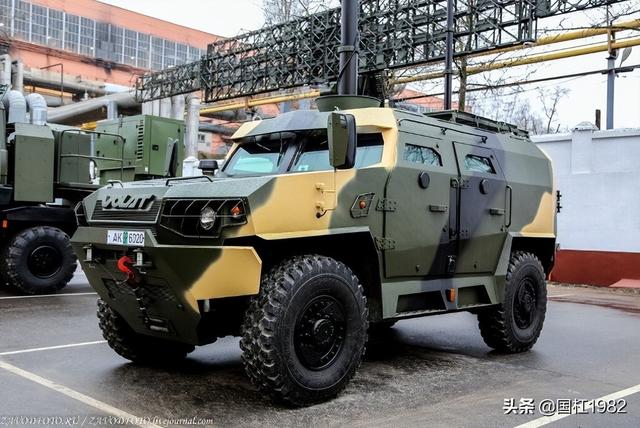 世界顶级导弹运输车(世界最强导弹运输车生产基地)(37)