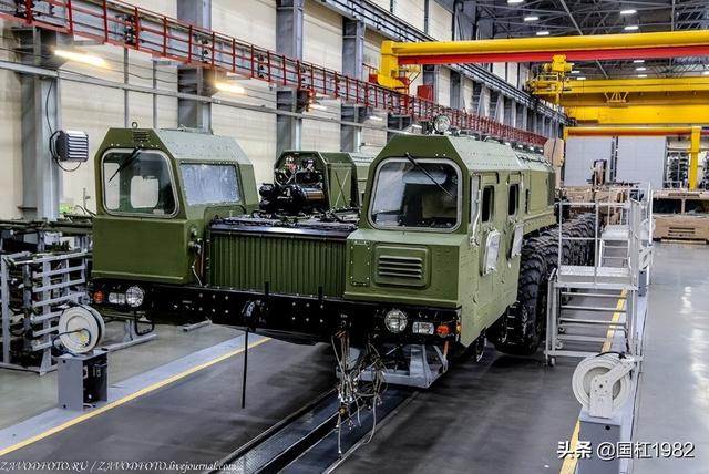 世界顶级导弹运输车(世界最强导弹运输车生产基地)(31)