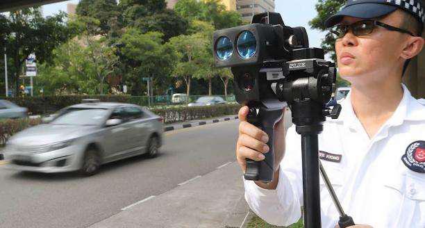 演员于月仙车祸现场撞到了骆驼（演员于月仙车祸公路增设移动测速监控）(4)