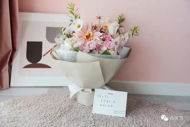 给新生宝宝买什么礼物好(新生宝宝礼物清单)(31)