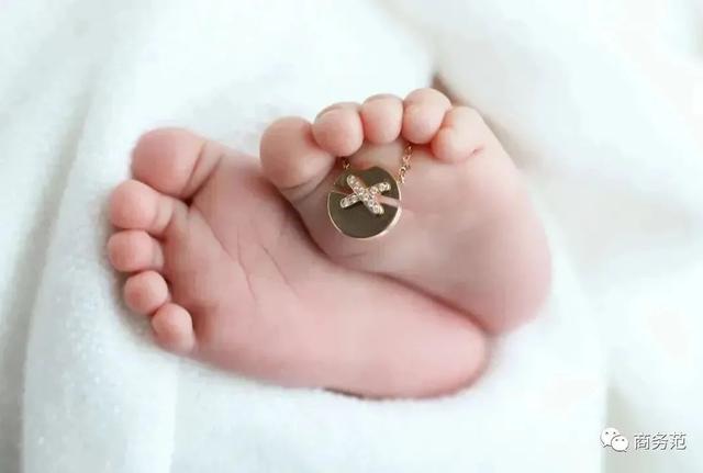 给新生宝宝买什么礼物好(新生宝宝礼物清单)(7)