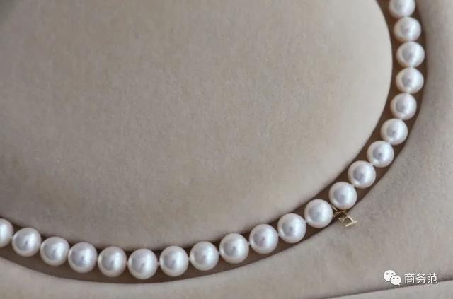 给新生宝宝买什么礼物好(新生宝宝礼物清单)(65)