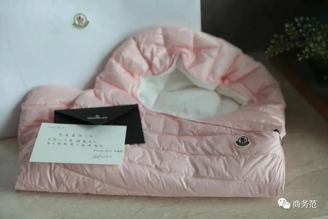 给新生宝宝买什么礼物好(新生宝宝礼物清单)(37)